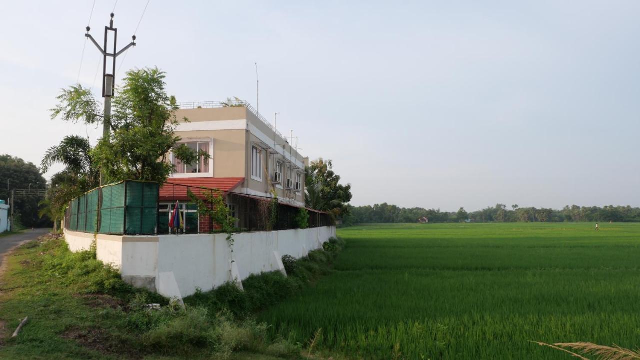 Upasana Eco Resort โบลปูร์ ภายนอก รูปภาพ